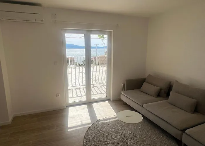 Solis 스베티 페타르