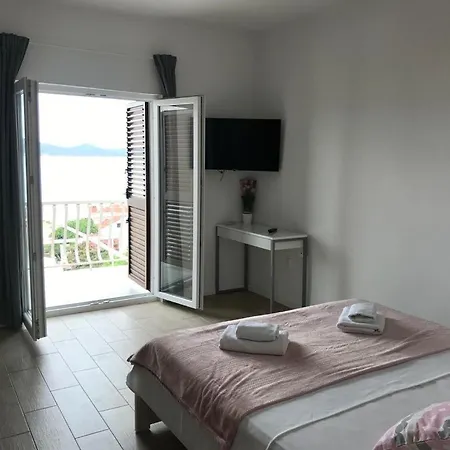 Solis Appartement *