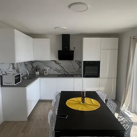Apartment Solis *